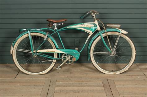 Lot Vintage 1950s Chicago Schwinn Streamliner Bicycle