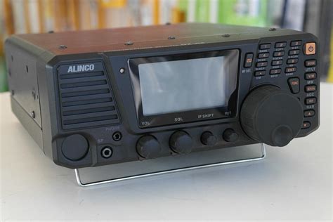 Second Hand Alinco Dx R8e Receiver Radioworld