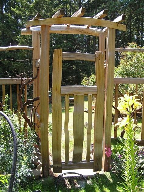 Dass gartentor holz selber bauen fesselnde grafiken möglichkeiten über wird angeboten zu speichern. Pin von Tracy Lynn Gerbino auf Gardening | Gartentore ...