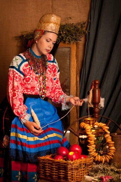 festive attire of a peasant woman from eryshovka village pavlovsk region voronezh province