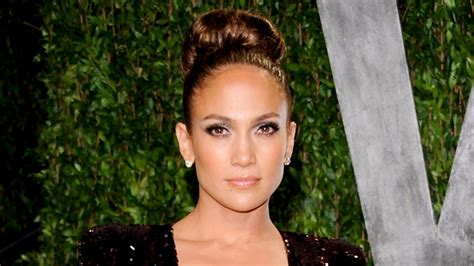Claim Jennifer Lopez Relayed ‘love Notes For Simon Cowell And His