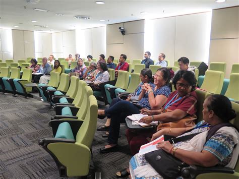 You learn all the vocabulary of the malaysian course from the beginning and repeat it in a systematic in this course, you will learn how malaysian is really spoken in malaysia. Talk on Online and Blended Learning for Distance Students ...