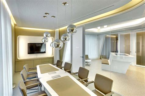 Raiffeisen bank international (rbi) is an austrian banking group and a central institution of the raiffeisen banking group austria (rbg). Raiffeisen Bank Zurich by NAU