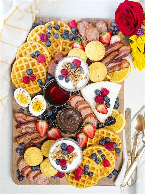 20 Of The Best Breakfast Charcuterie Board Ideas