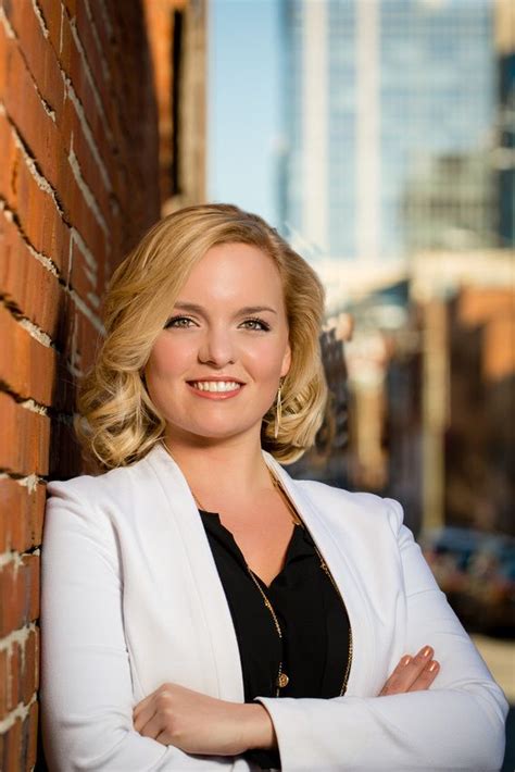 Why A Professional Headshot Is Important To Your Business Professional Headshots Women