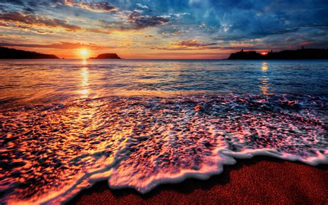 Sunset Wallpaper Ocean Ocean With Pink Clouds During Sunset Hd Pink
