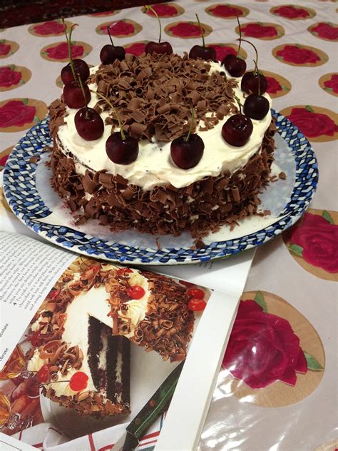 Tidak hanya resepi kek keju, anda juga bisa melihat gambar lain seperti resepi kek coklat, resepi kek kukus, resepi kek span, resepi kek cheese, resepi kek mudah, resepi kek lapis kukus. ...Take what comes to you and give thanks.: Kek Black ...