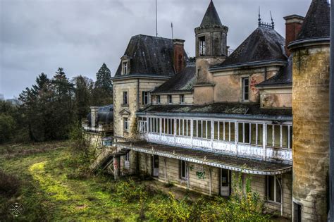 Urbex Château Astremoine The Castle Abandoned Places Abandoned