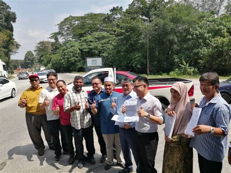 Find the perfect william leong stock photos and editorial news pictures from getty images. Kerajaan Lulus Naik Taraf Jalan Perindustrian Rawang ...