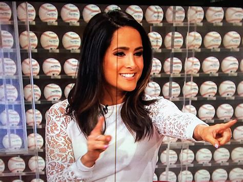 Lauren Shehadi | Female News and Sports Reporters | Pinterest