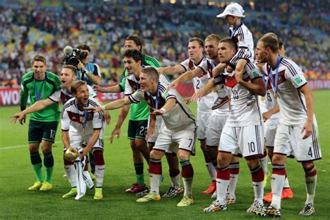 Tausende fans waren nach dem spiel auf den straßen und feierten die deutsche nationalelf. Deutschland WM Kader 2018 - alle Nationalspieler