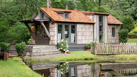 We Just Found The Tiny House Of Your Dreams Southern Living