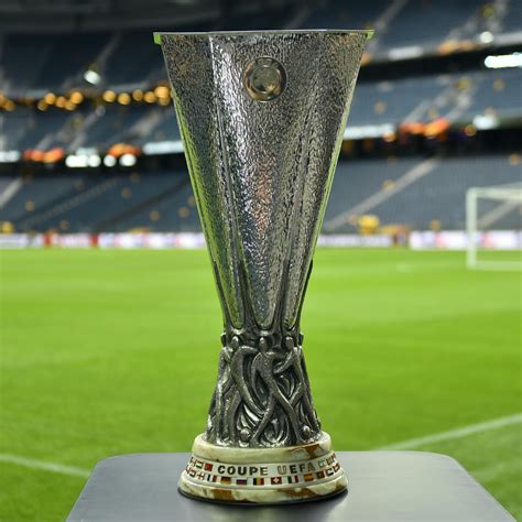 Europa League Icon Lindiscrezione La Uefa Avrebbe Chiesto A Roma E