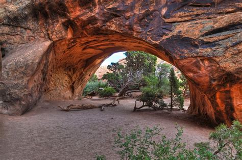 Devils Garden And Landscape Arch In Arches National Park Parkcation