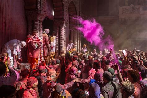 8 Best Places To Celebrate Holi Festival In India Holi Festival In