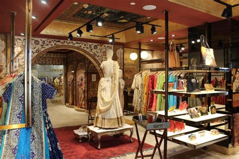 9 Boutiques For Designer Sarees In Hyderabad With Price To Unleash