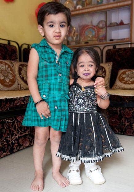 The Worlds Shortest Woman Jyoti Amge 18 Years Old And Two Feet Tall