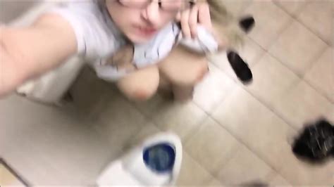 Girl Pee In Urinal