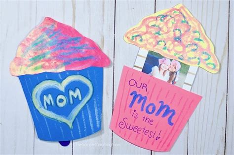 Daycare expenses seem to be never ending for parents. Easy Mother's Day Crafts for Kids to Make This Year - Splendry