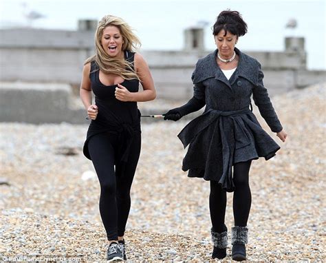 Bianca Gascoigne Gets Put Through Her Paces As She Works Out On Sussex Beach Daily Mail Online