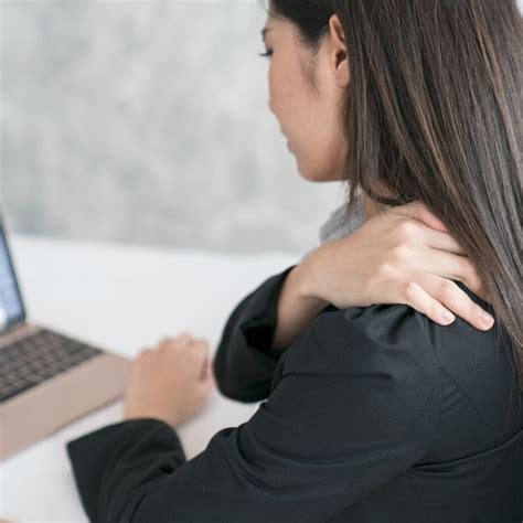 Poor posture is one of the #1 causes of back pain, and. Truefit Posture Corrector Scam : The 5 Best Posture ...