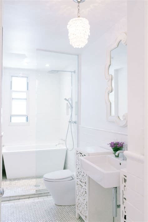 All White Bathrooms Thatll Make You Want To Renovate Yours Interiors