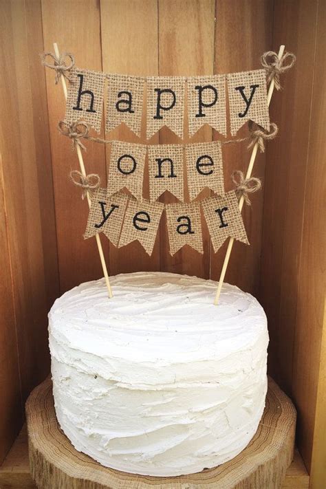 Here are beautiful and romantic anniversary cakes, by using which you can write name on anniversary cake with photo to your husband, wife, and friends. Happy One Year Cake Topper, Rustic Anniversary Cake Topper ...
