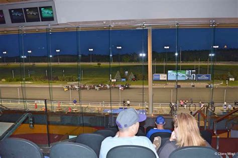 Ontario Harness Racing Views Mohawk Racetrack Canada