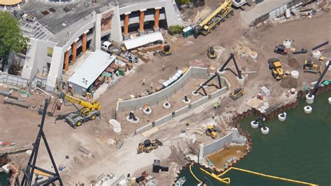 Photo Update Jurassic Park ‘velocicoaster Makes Amazing Progress