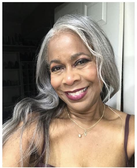 Over 60 Style White Hair Beauty Grey Hair Inspiration Natural Gray Hair