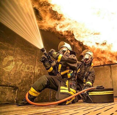 Pin By Firefighter Germany On Firefighter Firefighter Photography