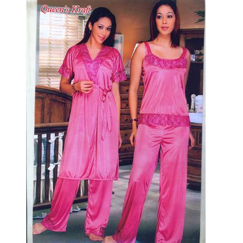 2 Pcs Nightwear At Best Price In New Delhi By Dawars Xclusif Id 3372541048