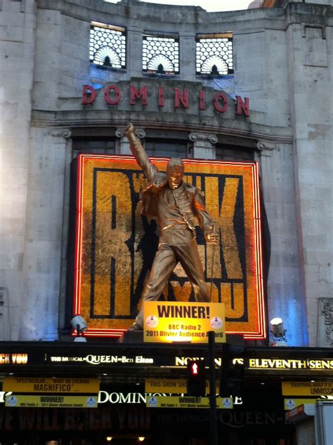 Musical We Will Rock You A Londra London Love Rock Theatre Stage
