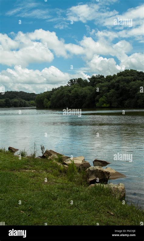 Chattahoochee River Bank Hi Res Stock Photography And Images Alamy