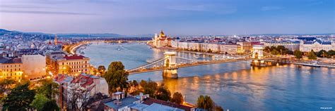 Slovakien är medlem i europeiska unionen och i militäralliansen nato sedan 2004. Flodkryssning Donau - tre huvudstäder längs Donau | Escape ...