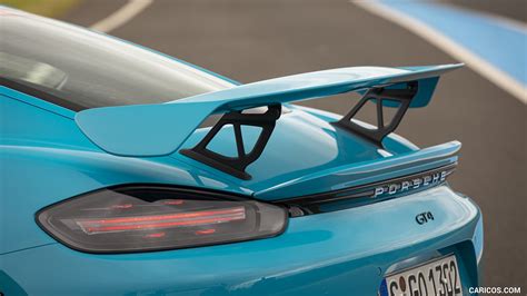 Porsche 718 Cayman Gt4 2020my Color Miami Blue Spoiler
