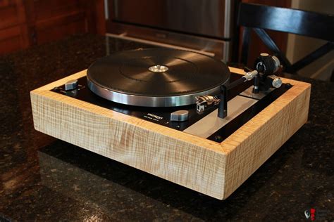 Custom Turntables And Plinths Made In Bc Photo 514668 Canuck Audio Mart