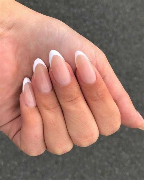 Get Ready To Show Off Your White French Tip Nails Short Fashionblog