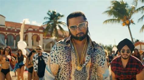 Yo Yo Honey Singh Makes Video Comeback With Makhna Heres Blue Eyes Yo Yo Honey Singh Hd