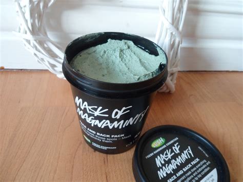 Mask of magnaminty is most commonly used in the evening (67% of uses). The Imperfect Beauty | Irish Beauty Blog: LUSH Mask of ...
