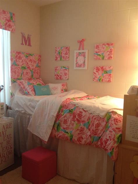 cute lilly inspired dorm with headboard curtains wall hangings dorm sweet dorm college