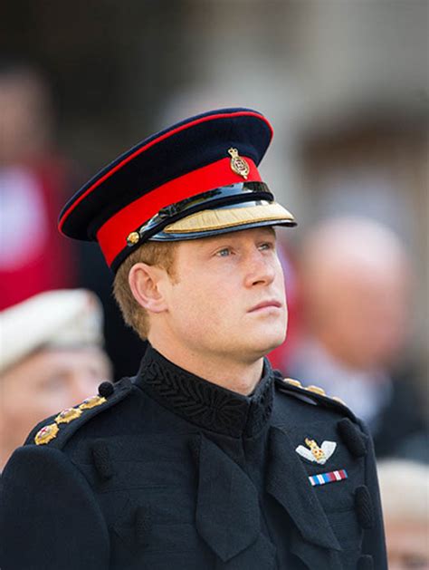 The Queen And Prince Harry Lead Remembrance Day Tributes Hello