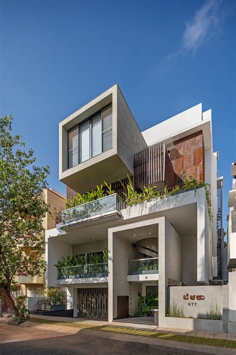 Belaku A Duplex House Highlights The Balanced Use Of Geometric Forms