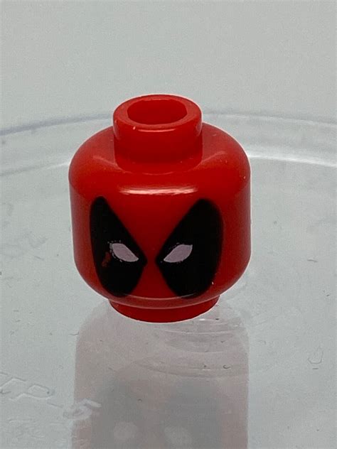Lego Super Heroes Minifigure Head Deadpool 1 Ebay