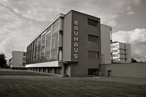 Bauhaus 1926 Walter Gropius Bauhaus Arquitetura Bauhaus Escola
