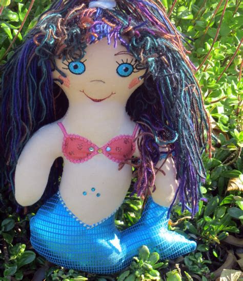 Single Hooping Mermaid Doll 8x12 Products Swak Embroidery