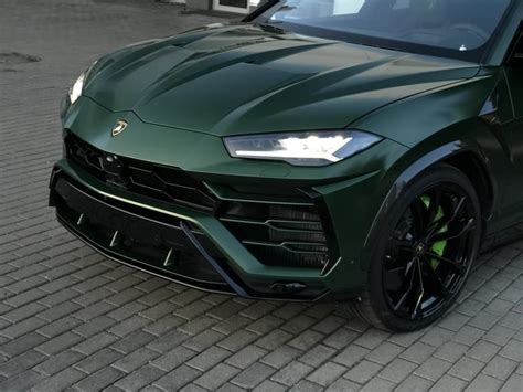 Lamborghini urus topcar design is the world's first aerodynamic kit that was introduced on the tuning market. TOPCAR Carbon-Bodykit Lamborghini Urus Tuning (3 ...