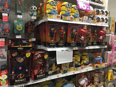 Dan The Pixar Fan Events Incredibles 2 Toys Hitting Toys R Us Stores Early