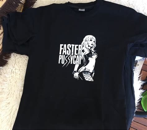 Faster Pussycat Bootleg Tshirt M 411668031 ᐈ Köp På Tradera
