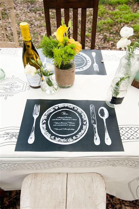 cute table menu ideas   wedding